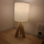Ahşap Tripod Masa Lambası